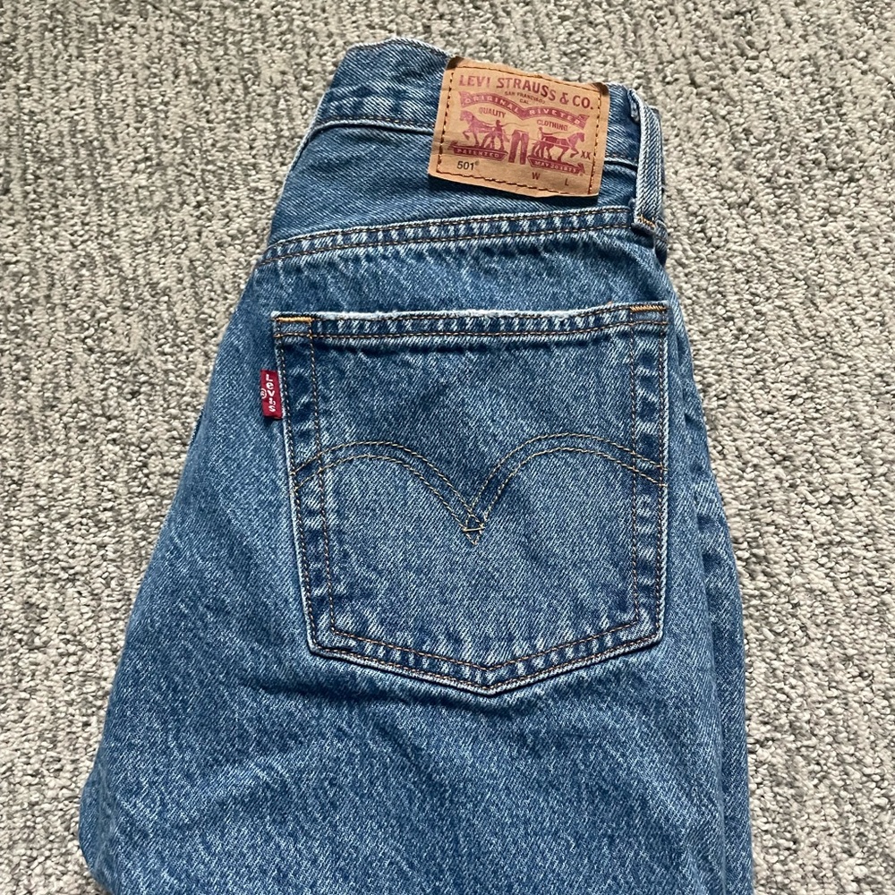 Levi 501 Original Fit Womens Jeans